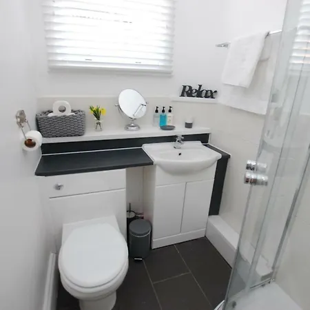 Modern One Bed Apartment, By Kipz City Centre Chester - Amazing Location & Quiet! Exterior foto