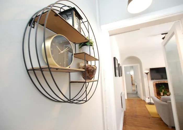 Modern One Bed Apartment, By Kipz City Centre Chester - Amazing Location & Quiet!